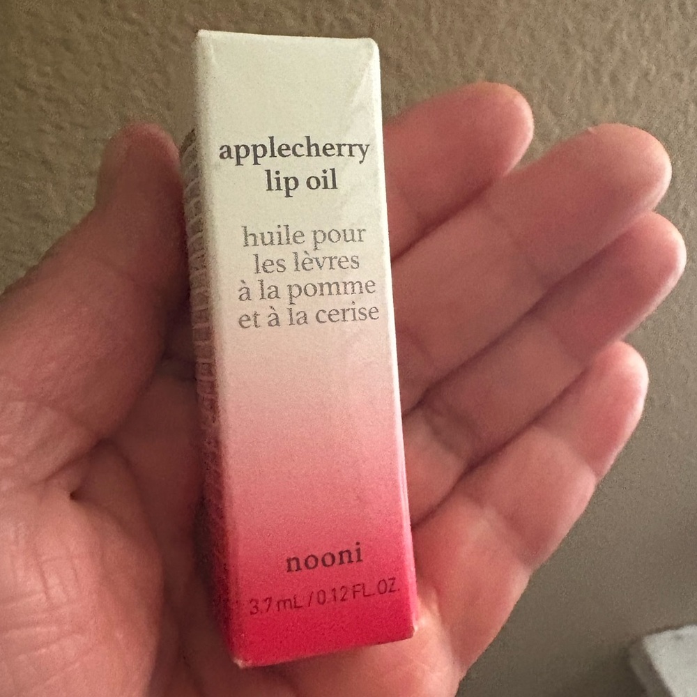 nooni Apple Cherry Lip Oil - Brand New Never Opened.
